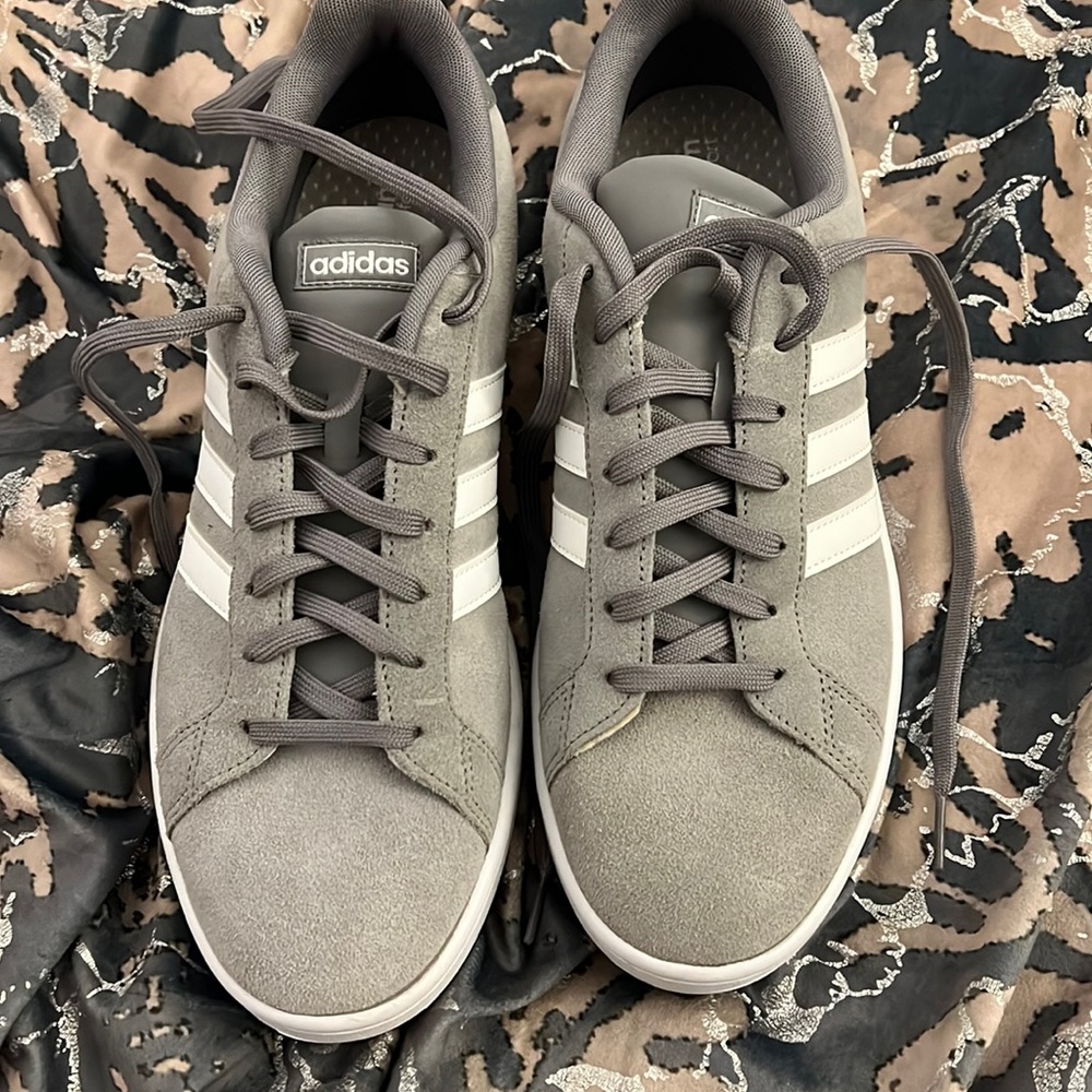 Gray and white Sweet tennis shoes